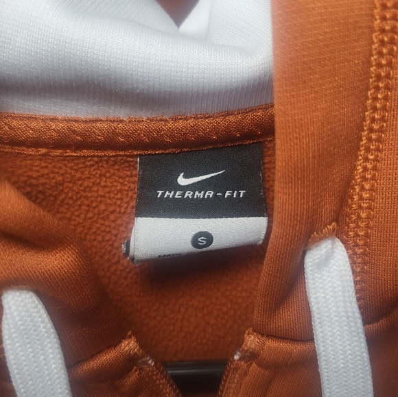 In good shape no tears or rips - Picture 3 of 3